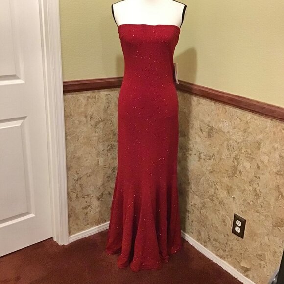 Jessica McClintock Dresses & Skirts - Jessica McClintock NWT Vintage Evening Long Dress Gown Modern Sz 4 (Vintage 10)
